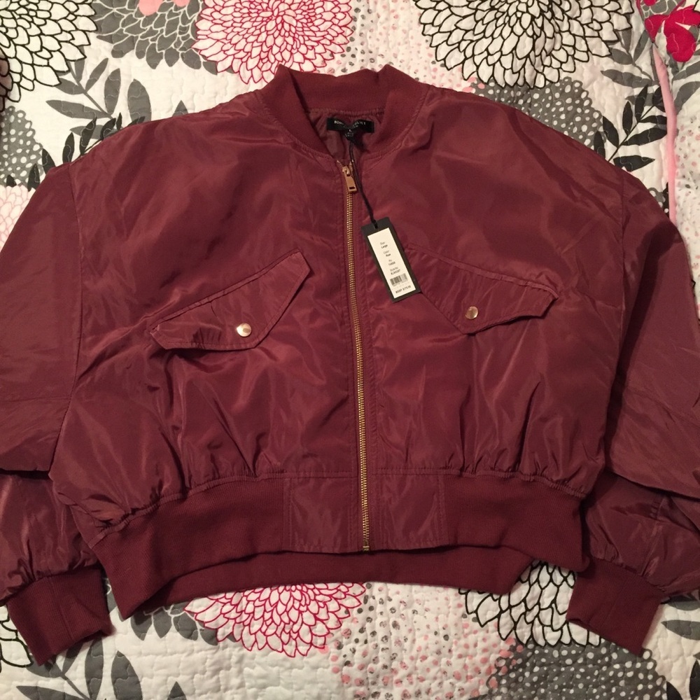 NWT Romeo + Juliet Couture Cropped Bomber Jacket